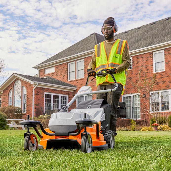 STIHL® RMA 765 V